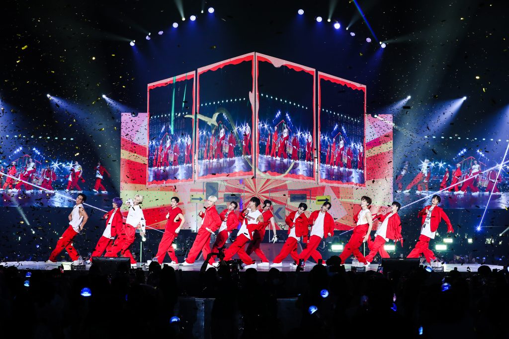 13 หนุ่ม SEVENTEEN ในคอนเสิร์ต SEVENTEEN WORLD TOUR [BE THE SUN] - BANGKOK