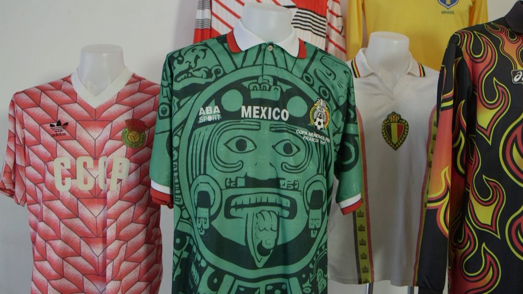 เสื้อทีมชาติเม็กซิโก ลายเผ่ามายา