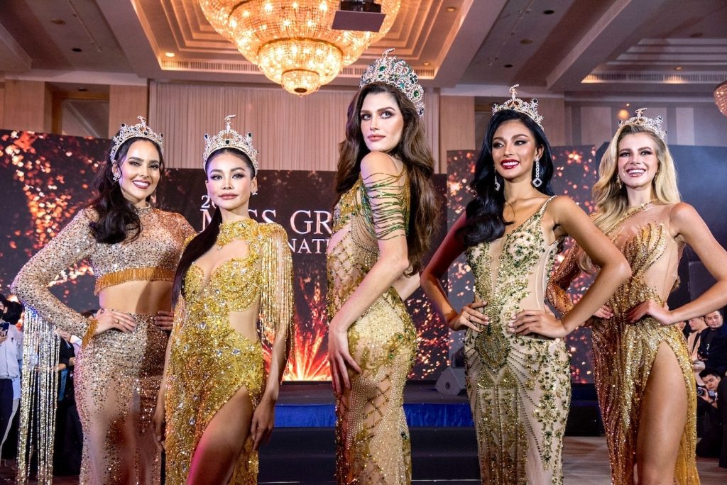 “ควีนเบลล่า – อิงฟ้า” นำทีม TOP “MGI-MGT” จัดเต็มแฟชั่นโชว์ – คอนเสิร์ตเอาใจแฟน