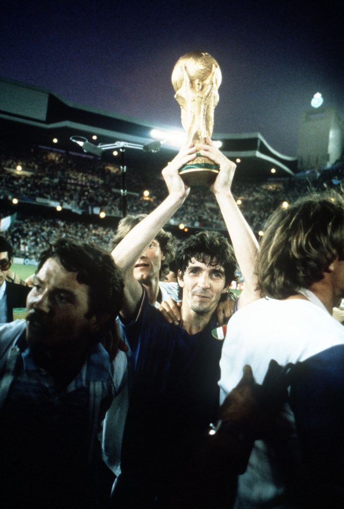 เปาโล รอสซี่ ดาวยิงอิตาลี คว้าแชมป์โลก ปี 1982