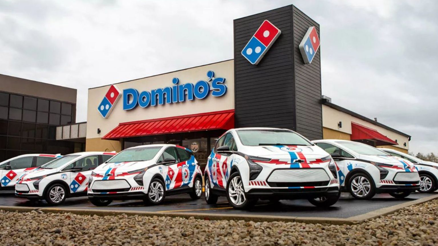 Domino’s Pizza เดินหน้าเพื่อสิ่งแวดล้อมกับรถยนต์ไฟฟ้า