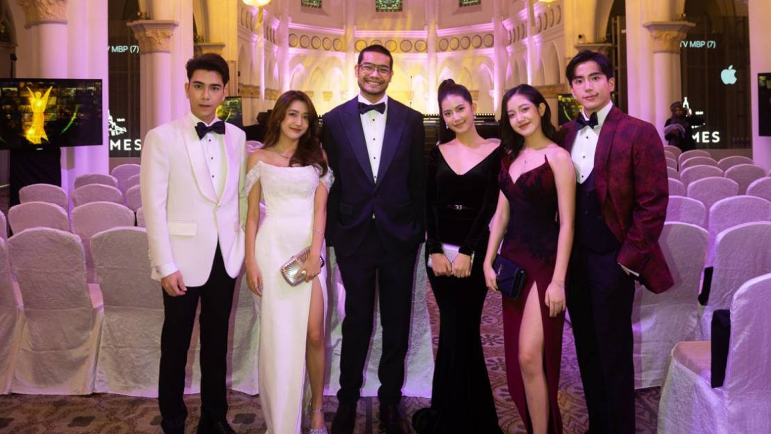 ตัวแทนซีรีส์ไทยจาก Viu Original ร่วมงาน “Asian Academy Creative Awards 2022”