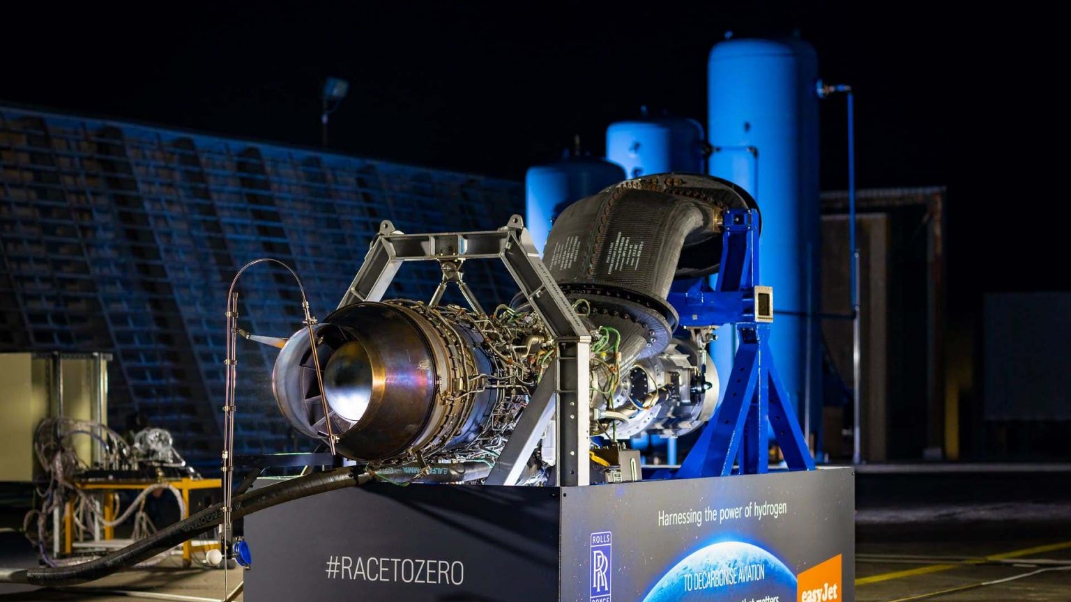 เครื่องยนต์พลัง Hydrogen ความหวังธุรกิจการบิน