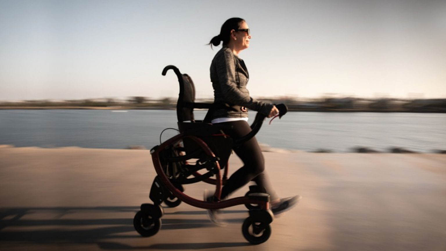 Zeen เก้าอี้วีลแชร์แห่งความหวัง กับการได้กลับมาเดินอีกครั้ง