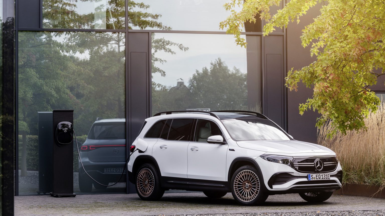 Mercedes EQB รถไฟฟ้า 7 ที่นั่ง จาก Mercedes พบกัน 13 มีนานี้