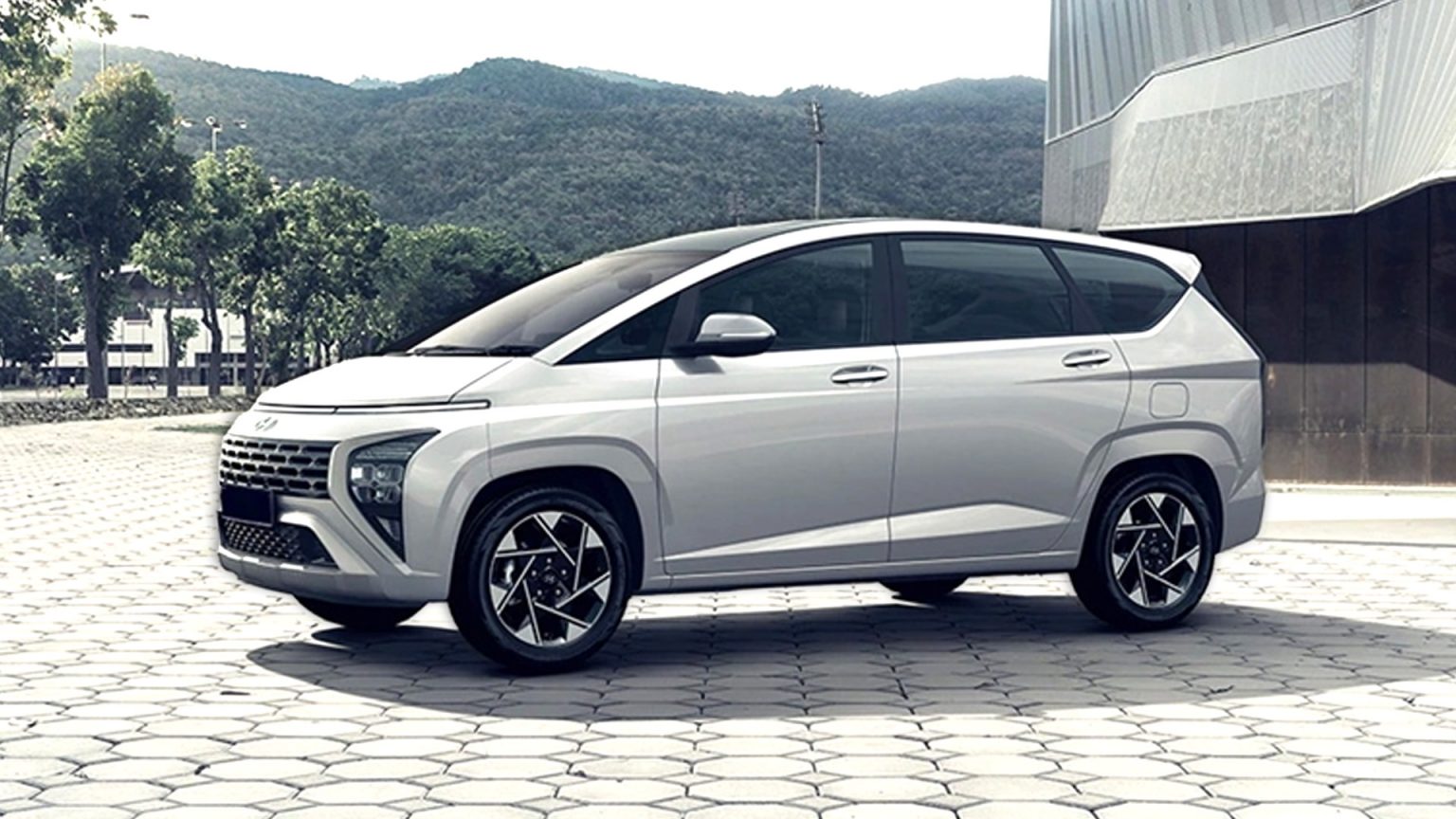 Hyundai Stargazer รถอเนกประสงค์ 7 ที่นั่ง พร้อมเปิดตัว