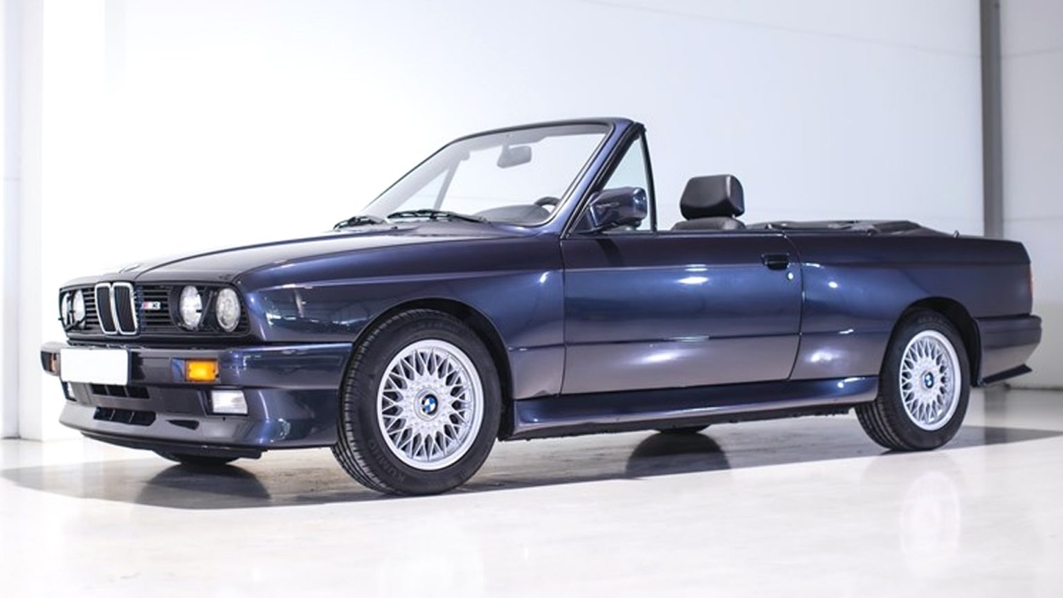 BMW M3 Convertible รถในฝันของคนรักรถยุค 90s
