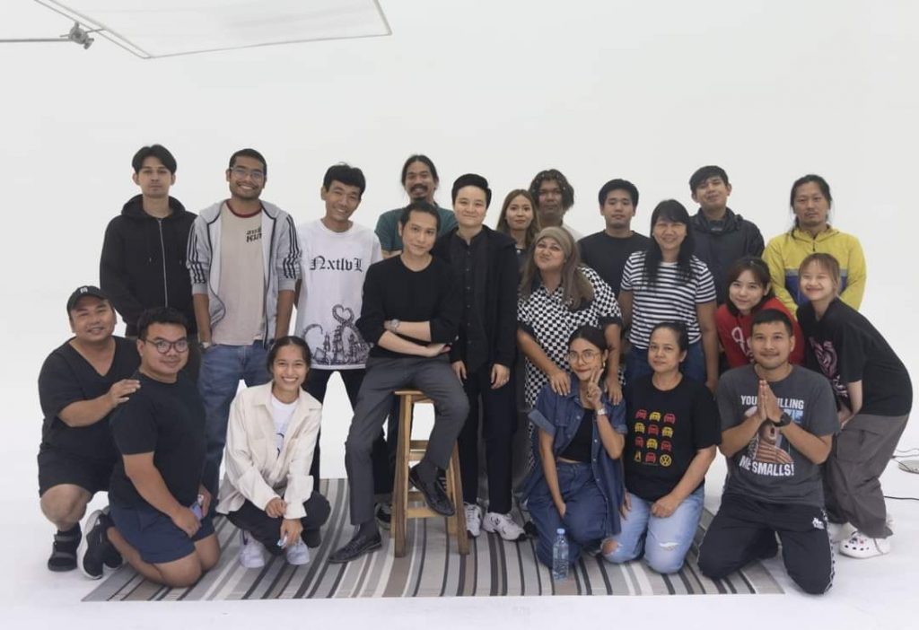 เซอร์ไพรส์ ส่งท้ายปี “THE OUTING” ทุ่มทุนจัดเต็ม!! ยกทัพนักแสดง 22 ชีวิตและ 14 ศิลปินที่ร่วมถ่ายทอด 13 บทเพลงประกอบซีรีส์!!