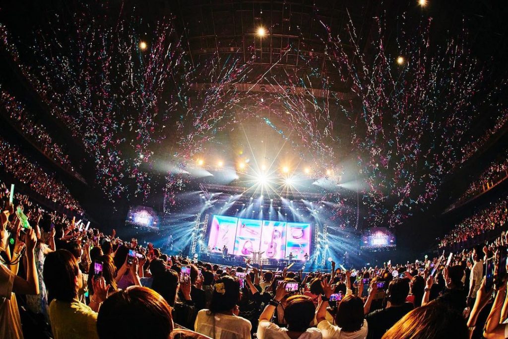 “Side by Side Concert Tour” ที่ประเทศญี่ปุ่น ขอบคุณภาพจาก IG: winmetawin