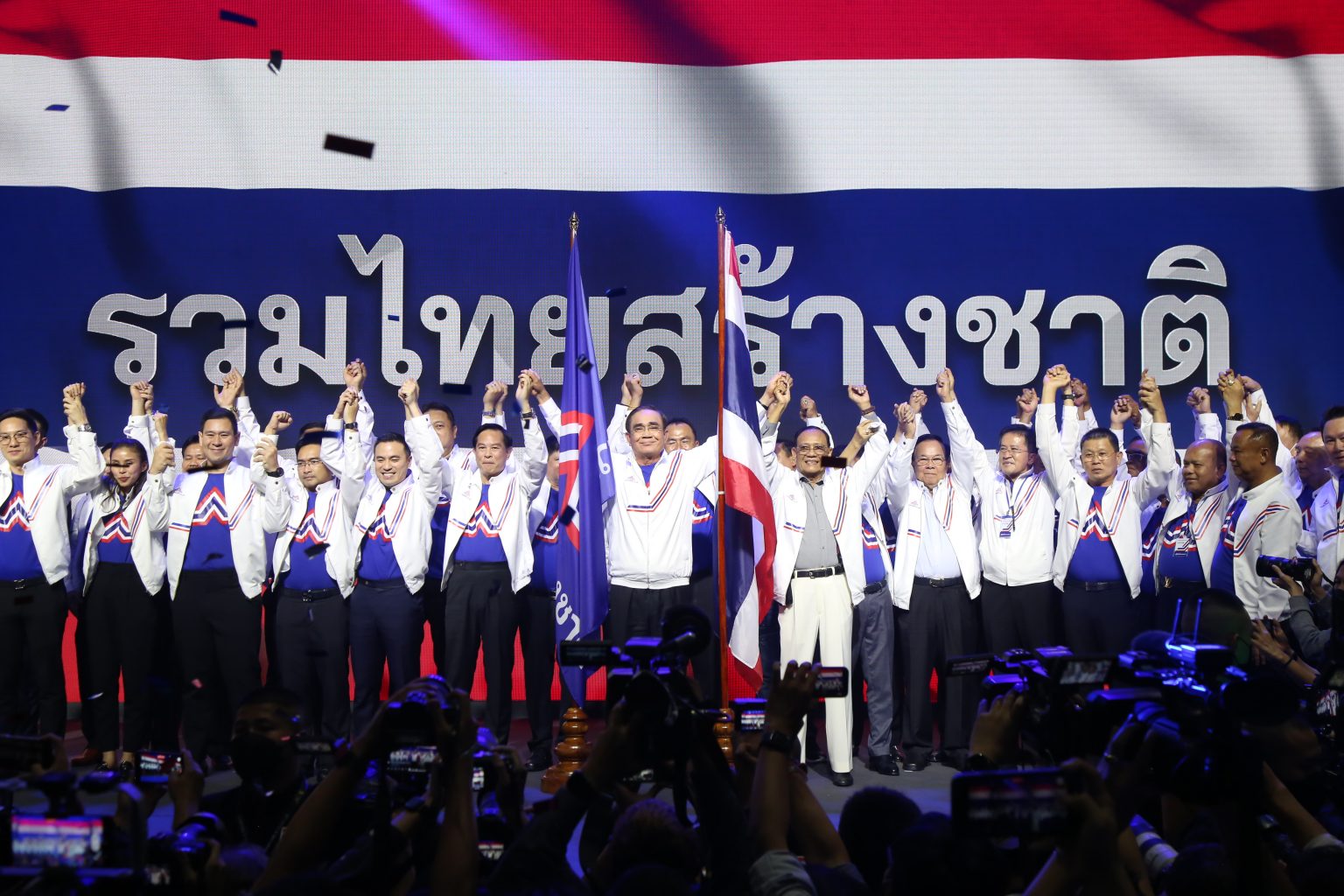 “ประยุทธ์” ประกาศวางมือทางการเมือง ลาออกรวมไทยสร้างชาติ พล.อ.ประยุทธ์ จันทร์โอชา