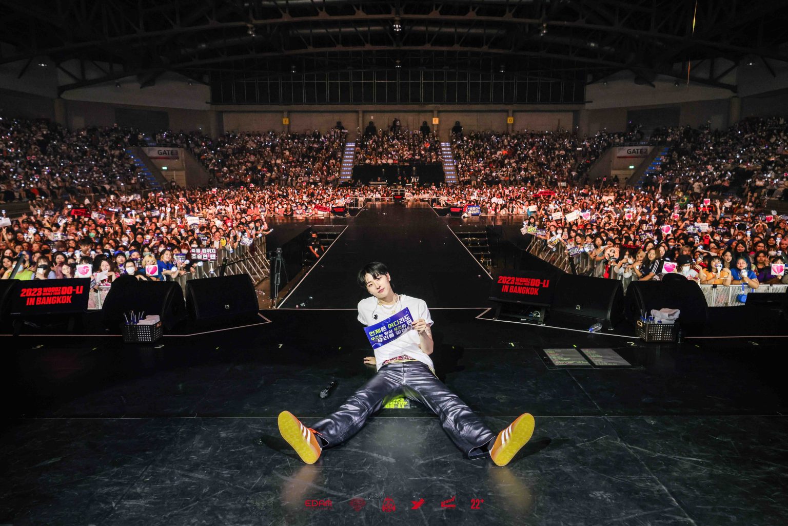 “WOODZ” โชว์อานุภาพแห่งดนตรีสด เพิร์พแน่น ใน “2023 OO-LI in BANGKOK”