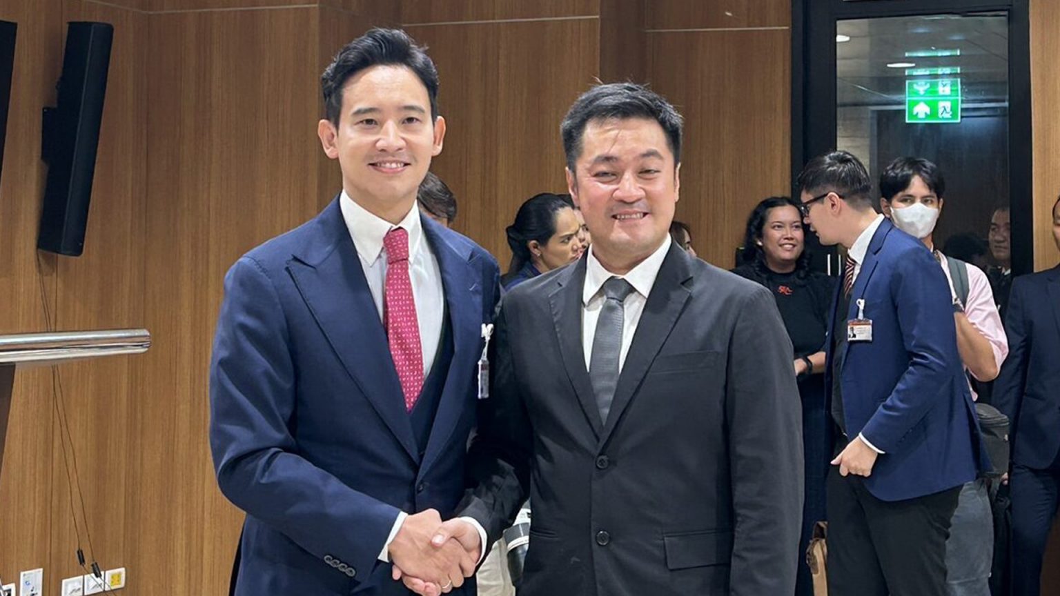 พิธา ชี้ ผลโหวตสะท้อนเอกภาพ 8 พรรคร่วม นิมิตหมายดีจัดตั้งรัฐบาล