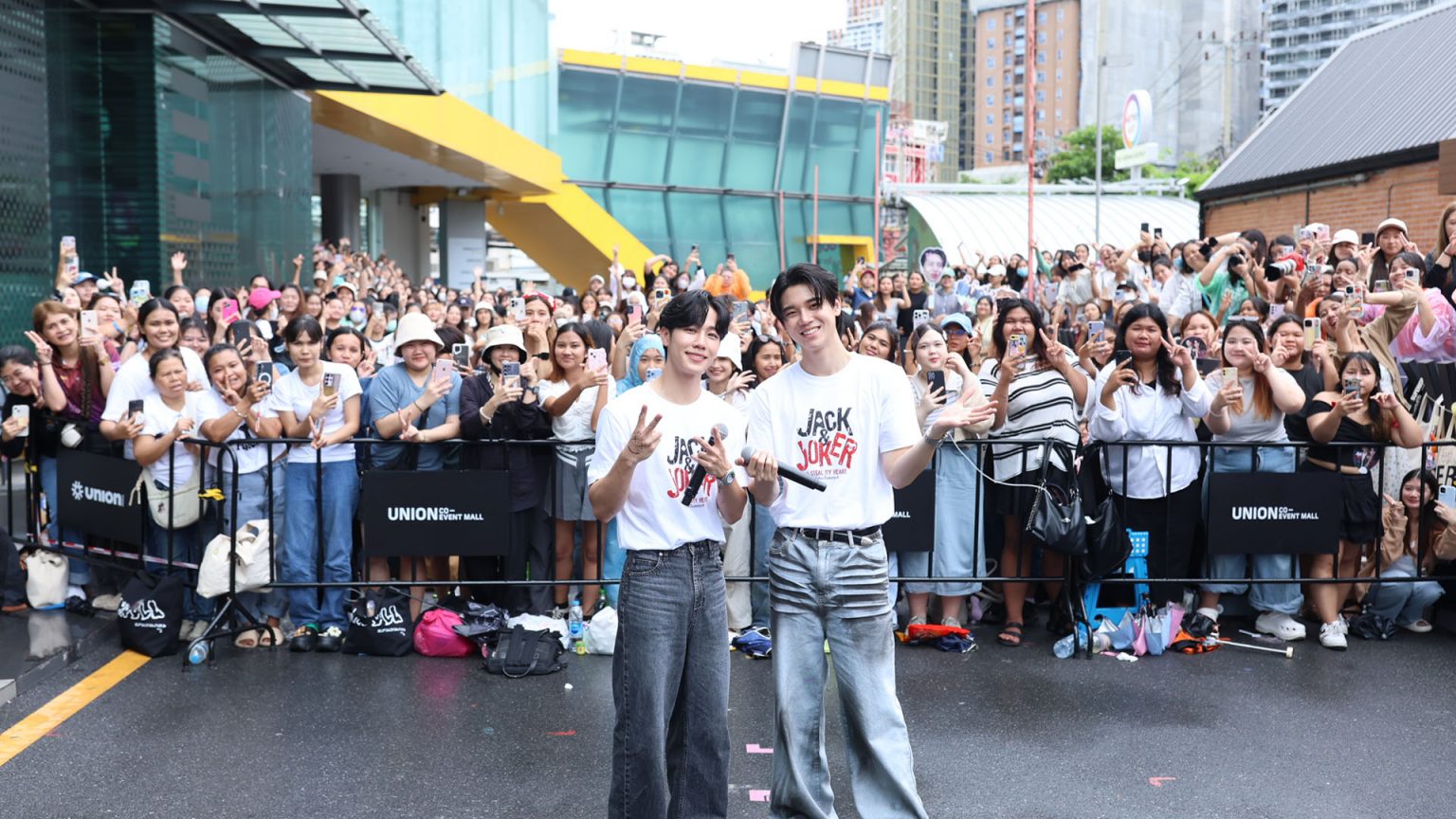 YWPB Official นำทีมนักแสดงบวงสรวงซีรีส์ “JACK & JOKER U STEAL MY HEART ทำไมต้องเป็นเธอทุกที”