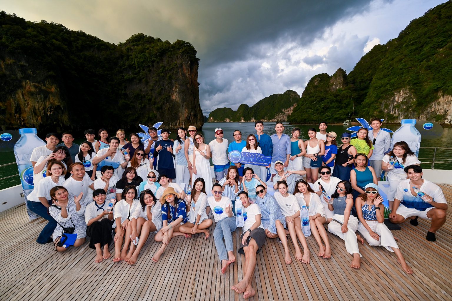 “นาย ณภัทร” ชวนฮีลกาย ฮีลใจ พาล่องเรือ “เชื่อมคุณ…สู่ความผ่อนคลายบนพื้นที่สีฟ้า” ผ่านแคมเปญใหม่ของน้ำดื่มคริสตัล