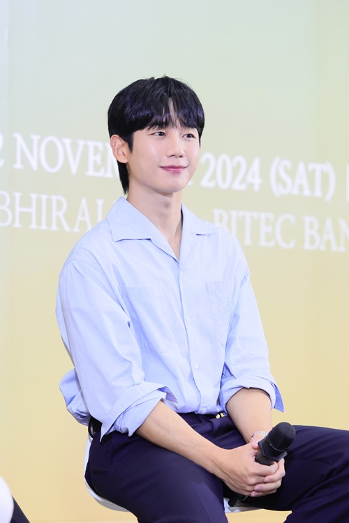 จองแฮอิน (Jung Hae In)