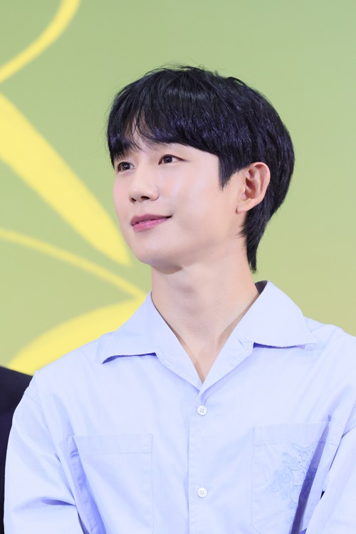 จองแฮอิน (Jung Hae In)