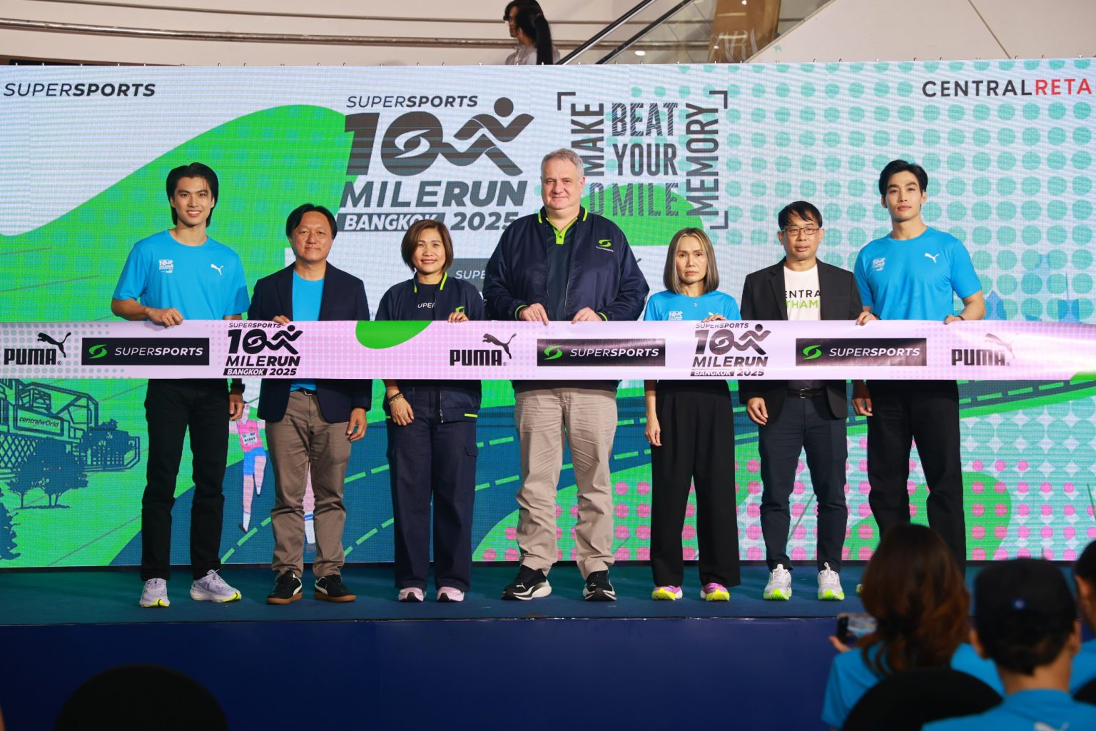 “โอม ภวัต” ในงาน“Supersports 10 Mile Run 2025 Bangkok Presented by PUMA”