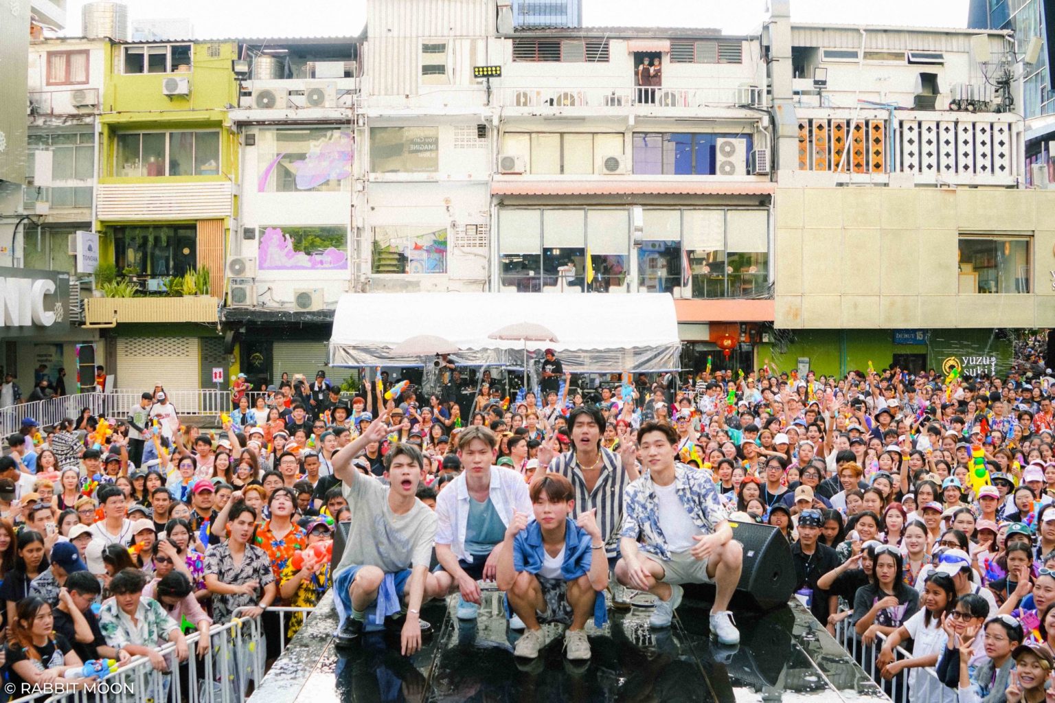 RABBIT MOON ยกทัพ วง sweezdream สาดความสุข สุดฉ่ำในวันสงกรานต์