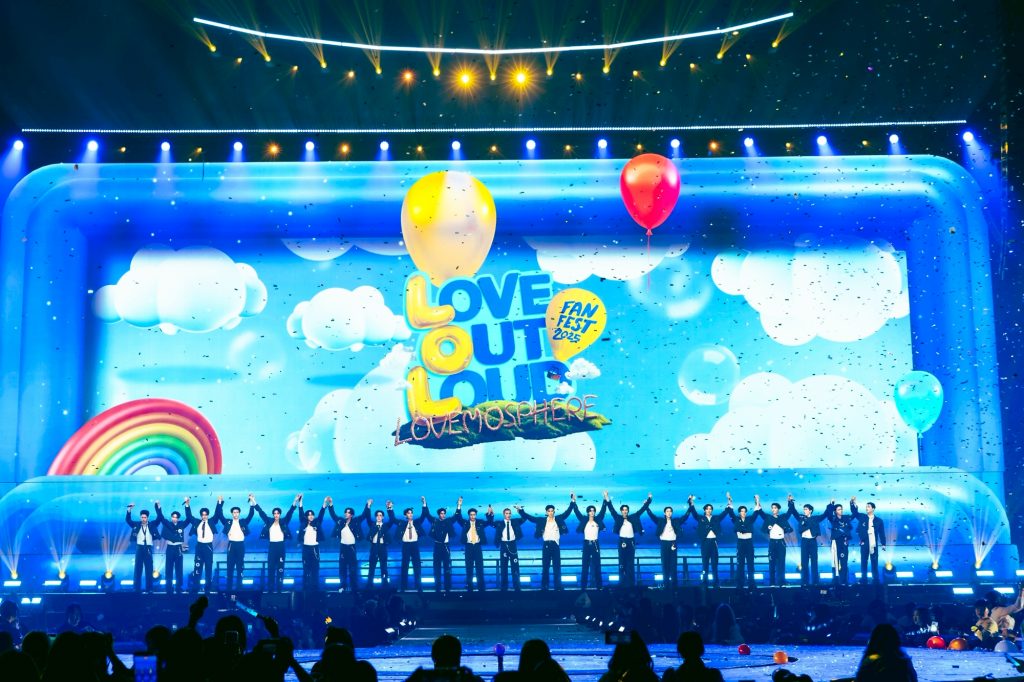 LOVE OUT LOUD FAN FEST 2025 : LOVEMOSPHERE