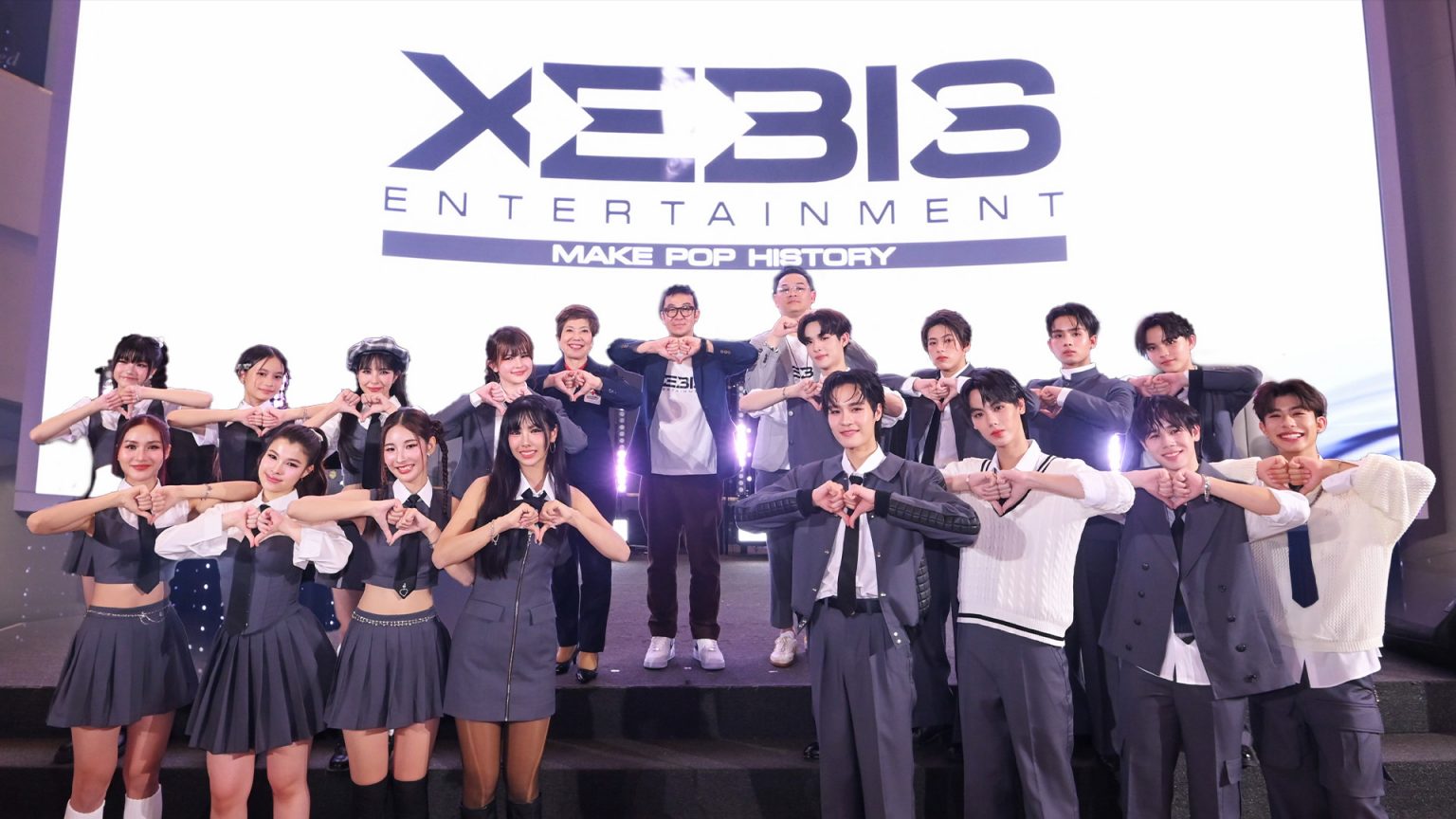 “XEBIS ENTERTAINMENT” เปิดตัวสุดยิ่งใหญ่ ลุยตลาดไอดอลเต็มรูปแบบ เสิร์ฟ 16 ศิลปินน้องใหม่ พร้อมคอนเทนต์จัดเต็ม