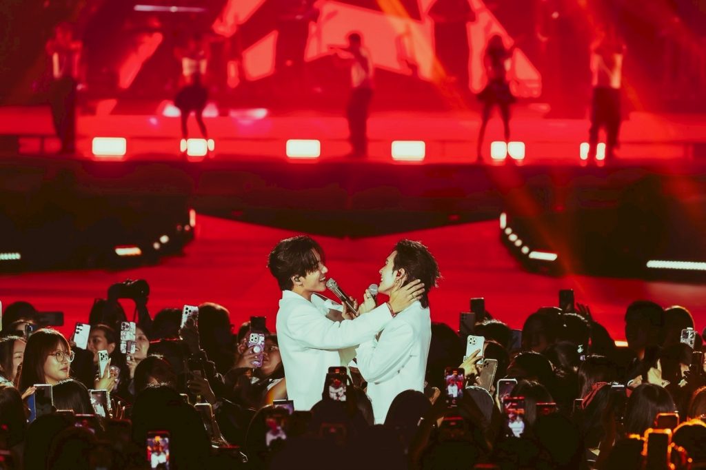 PERTH SANTA TIME STOPPER FANCON