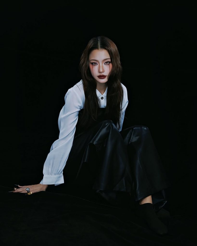 น้ำตาล ทิพนารี