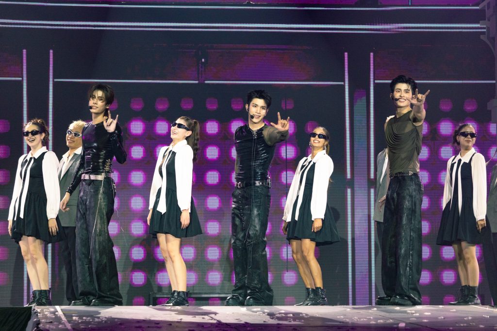 POND PHUWIN RENDEZVOUS FANCON