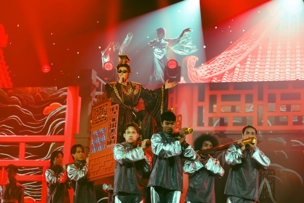 POND PHUWIN RENDEZVOUS FANCON