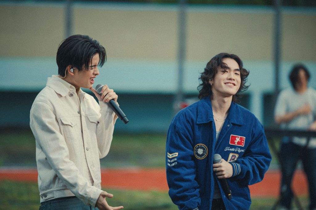 PUN x KHUNPOL OF BUS